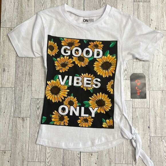 On Fire Good Vibes Sunflower Shirt Girls Size Small (7/8) NWT - Picture 1 of 3